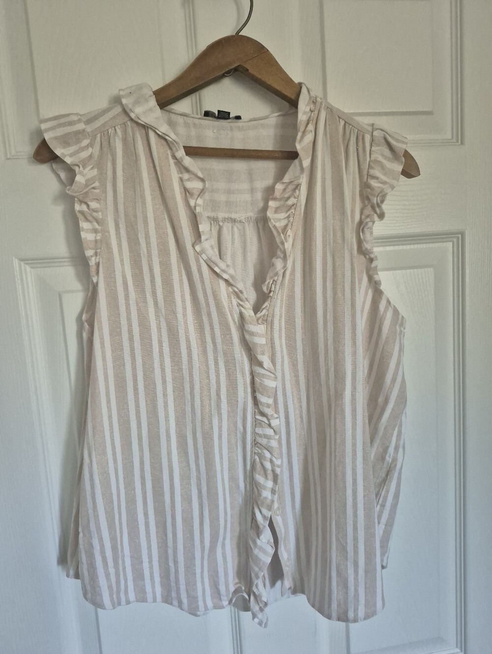 MEXX Linen Blend Women’s Ruffled Sleeveless Stripe Top